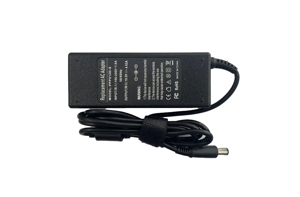 Cargador Genuine Model : D 90W 7.4*5.1